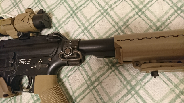 東京マルイのCQB-Rを先日購入しました。スリングを取り付け
