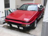 Ae86レビンとトレノどっちの方が人気があります 昔は レビンの Yahoo 知恵袋