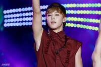 グクってワキ毛剃ってますか 他のメンバーも剃ってますか Yahoo 知恵袋