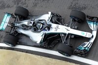 なぜハロは視界の邪魔にならないのですか 今年からｆ１ではハロの Yahoo 知恵袋