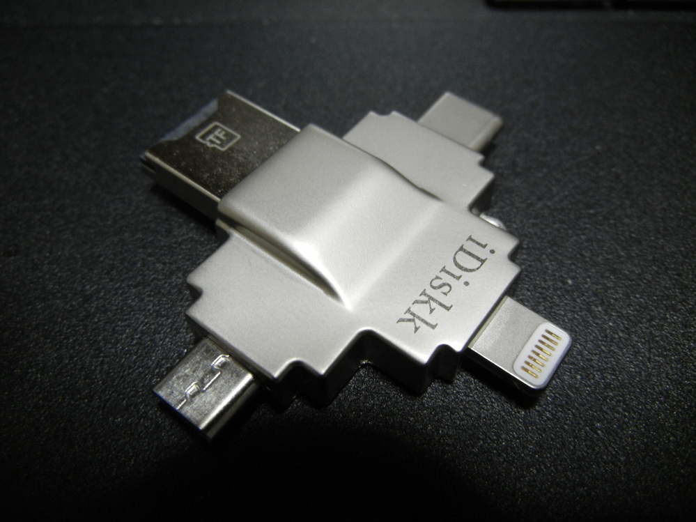 レンズ(ズーム) SONY FE200-600mm F5.6-6.3 G OSS ペンタックスQ10でスマホに転送する方法がよくわかりません。スマホと