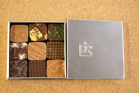 このロゴのマークのチョコレートブランド教えてくださいm M ジャ Yahoo 知恵袋