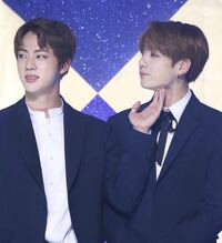 Bts 防弾少年団 のメンバーの中で 誰が一番好きですか 教え Yahoo 知恵袋