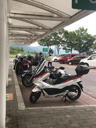 Pcx150を買う予定です 新型がかっこよくて一目ぼれしました 今ま Yahoo 知恵袋
