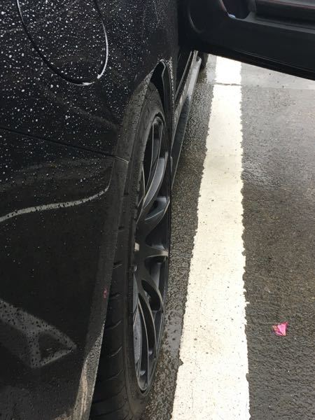 はみ出しホイール・車検対策先日お店でタイヤ・ホイールを新しく交換 