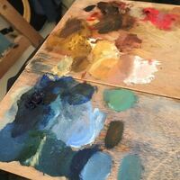 油絵を描く方 詳しい方に質問です 画家の木製のバレットをみると絵の具をパレ Yahoo 知恵袋