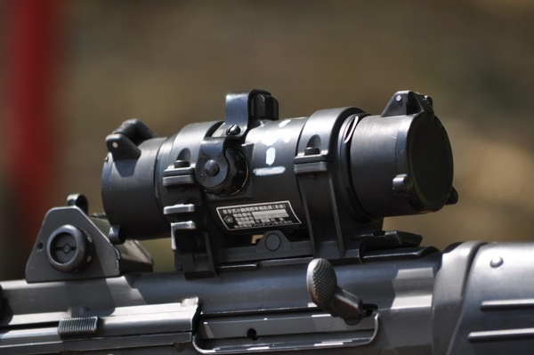 東京)MDM 89式小銃用照準補助具 ドットサイト