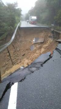 るり渓近辺の国道173号 能勢町山辺口交差点 兵庫県篠山市安田西交差 Yahoo 知恵袋