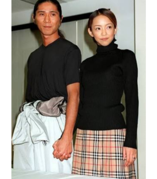 アムラーファッションの元になったのって何ですか 安室奈美恵さんの真似をしたファ Yahoo 知恵袋