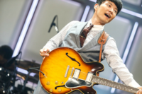 星野源がyellowvoyageで Friendship Yahoo 知恵袋