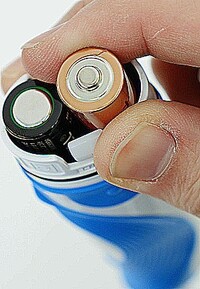 電動歯ブラシ使ってるんですが 電池って入れっぱにしとくと電池切れ早くな Yahoo 知恵袋