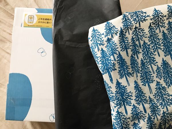 ミナペルホネンを去年より知りましたが、先日ファブリックが届きました