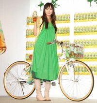 ロングスカートで自転車に乗りたいのですが裾が巻き込まれないためにどんな対策をす Yahoo 知恵袋