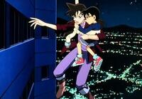 名探偵コナンの映画で 蘭とコナンが火を消すホースを体に巻きつけて Yahoo 知恵袋
