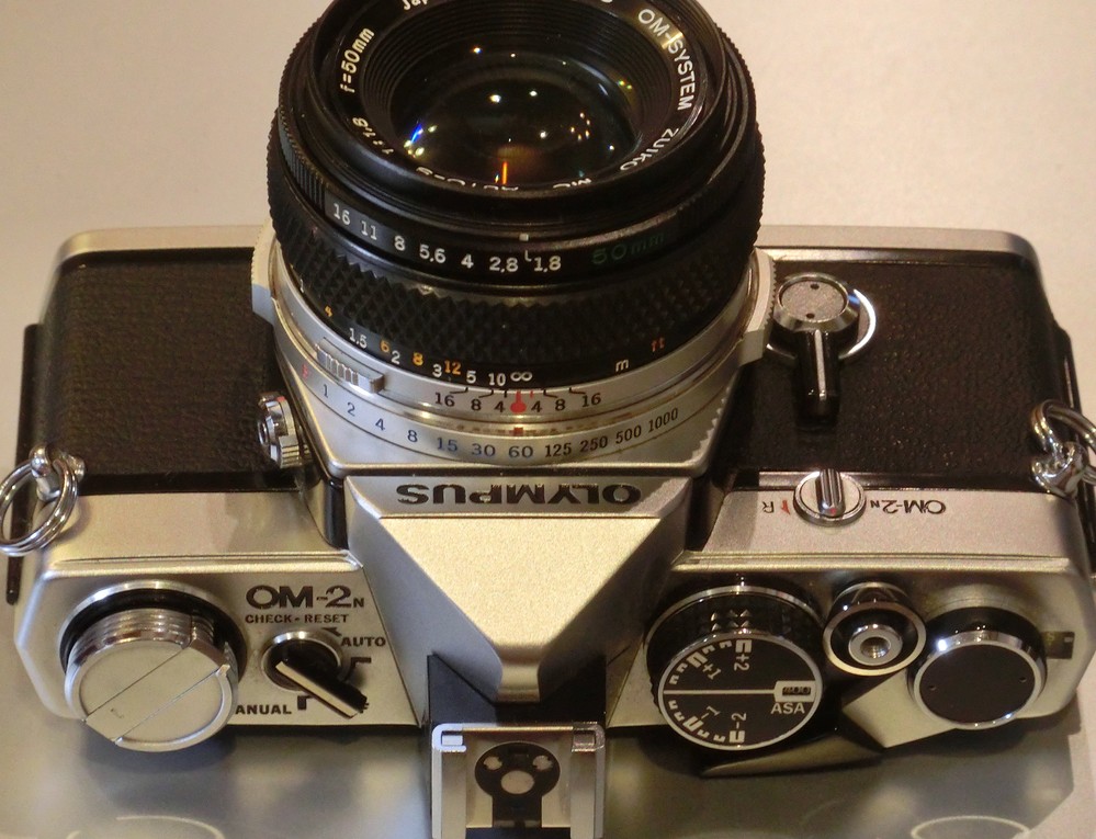 olympusom-2nの露出計が動かない。現在olympu - Yahoo!知恵袋