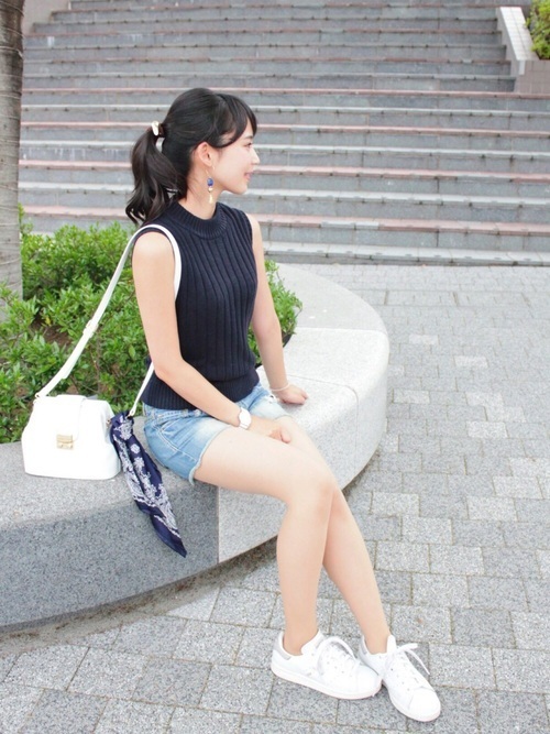 大学にショートパンツでいくのって下品なんですか ショートパンツ Yahoo 知恵袋