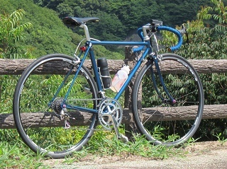 ミヤタのイタルスポーツというロードバイクを買おうと思ってます。これ