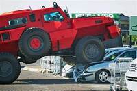 自動車で乗車している人の安全性を徹底的にしたコンセプトの車は何があり Yahoo 知恵袋