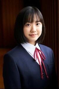 芦田愛菜は現在15歳ですが 橋本環奈が15歳だった頃より幼く見えます 橋本環 Yahoo 知恵袋