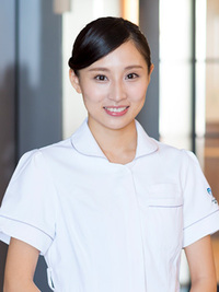 妊娠中期です お腹が張る ってどういう症状ですか 文字通りお腹の所の皮膚 Yahoo 知恵袋