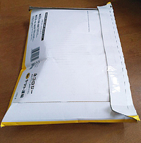 宅配便コンパクトの薄型でヘアアイロンを送りたいんですけど 梱包したら厚さが5 Yahoo 知恵袋