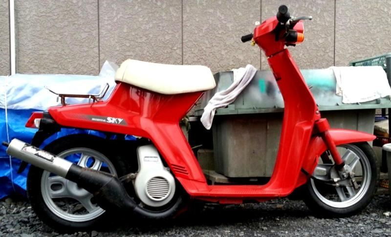 原チャリなんですが、ホンダのskyの6Vです。スカイに付く社 - Yahoo