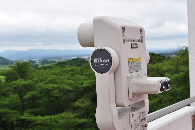 双眼鏡台】観光用☆業務用☆展望台☆双眼観光望遠鏡台☆コロ付 - 広島県のその他