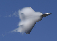 飛行機雲は英語でvaportrailと呼ぶべきですか それと Yahoo 知恵袋