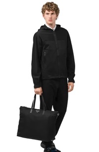 社会人のプライベートのカバンってどんなんが普通ですか ショルダー Yahoo 知恵袋