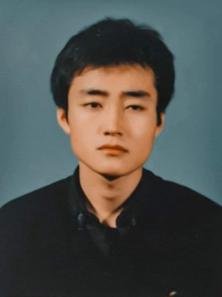 Btsのテヒョンさん テテさん はどうしてあんなにほりが深いんですか Yahoo 知恵袋