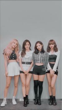 Blackpinkの脚の話です ジェニーよりロゼの方が細いですよね Yahoo 知恵袋