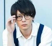 メガネが似合いません 私は丸顔でボーイッシュというか男みたいな見た目を Yahoo 知恵袋