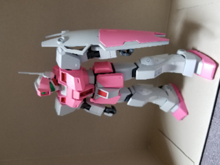 ガンダムマーカーのエアブラシでガンプラを全塗装された方 写真で出来 Yahoo 知恵袋