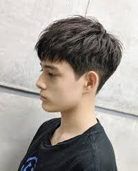 男子高校生です 眉上でもマッシュはかっこよくできますか 参考になる画像 Yahoo Beauty