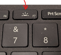 Surfacelaptopのキーボードのバックライトが起動するたびに勝手につい Yahoo 知恵袋