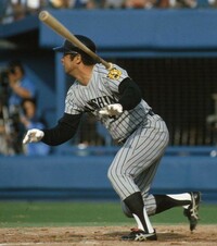 バット投げがかっこいいい選手って誰ですか 現役でも引退した選手 Yahoo 知恵袋