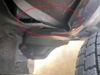 車ぶつけてしまって修理しないとなんですが どのくらいの値段かかるか分かりますか Yahoo 知恵袋