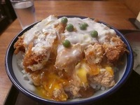 カツ丼にグリーンピースは必要ですか お願いします Yahoo 知恵袋