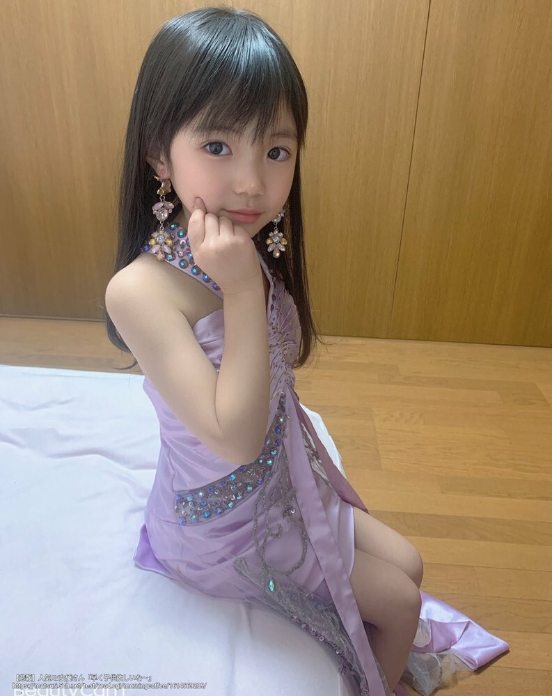 女子小学生　モデル　低学年 