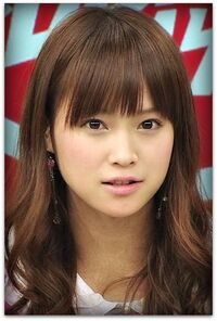 高橋愛 亀井絵里 新垣里沙なら誰がかわいい 高橋愛さん Yahoo 知恵袋
