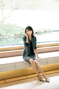 女性のスーツはパンツ派 スカート派 社会人の男性の皆さんにお聞きしたいで Yahoo 知恵袋