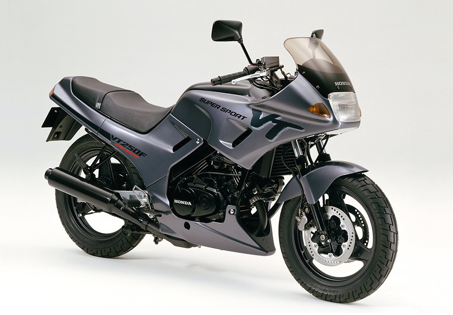 VT250FEとVT250Fの違いはなんですか？ - VF2... - Yahoo!知恵袋
