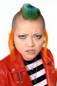変わった髪型にしたいのですがおすすめありますか Tt 変わったというか他 Yahoo 知恵袋