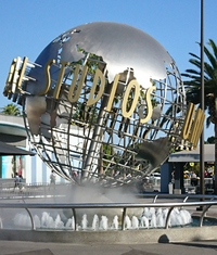 ユニバの年パスを買おうと思っているのですがバンドルカードでの分割払いは出来ます Yahoo 知恵袋