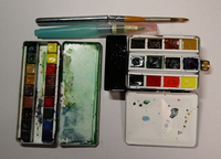 皆さんは屋外で水彩絵を描く時にバケツの代用は何を使ってますか ペットボ Yahoo 知恵袋