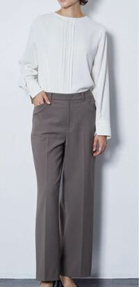 スーツのインナーでおすすめはありますか 代女性です ユニ Yahoo 知恵袋