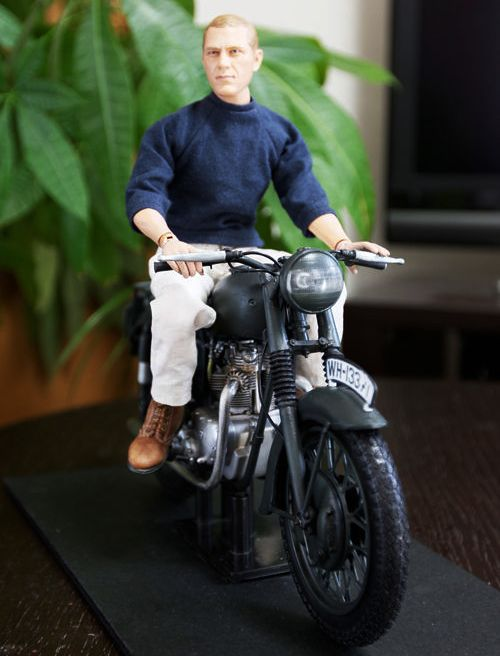 スティーブマックイーン「大脱走」 - このバイクの車種を教えて