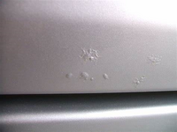 板金したのですがポツポツと錆びが出てきました 次は下に亜鉛塗料もしくは赤さ Yahoo 知恵袋