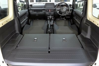 新型ジムニーに 大人2人で車中泊は出来ますか ジムニー納車待 Yahoo 知恵袋