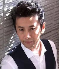 思い出せない俳優さんがいます いわゆるイケメン俳優で顔も背格 Yahoo 知恵袋